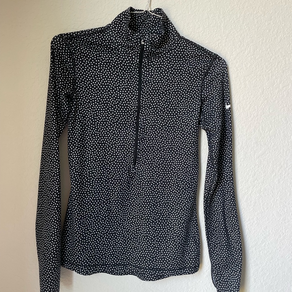 Nike Dri-fit sweatshirt